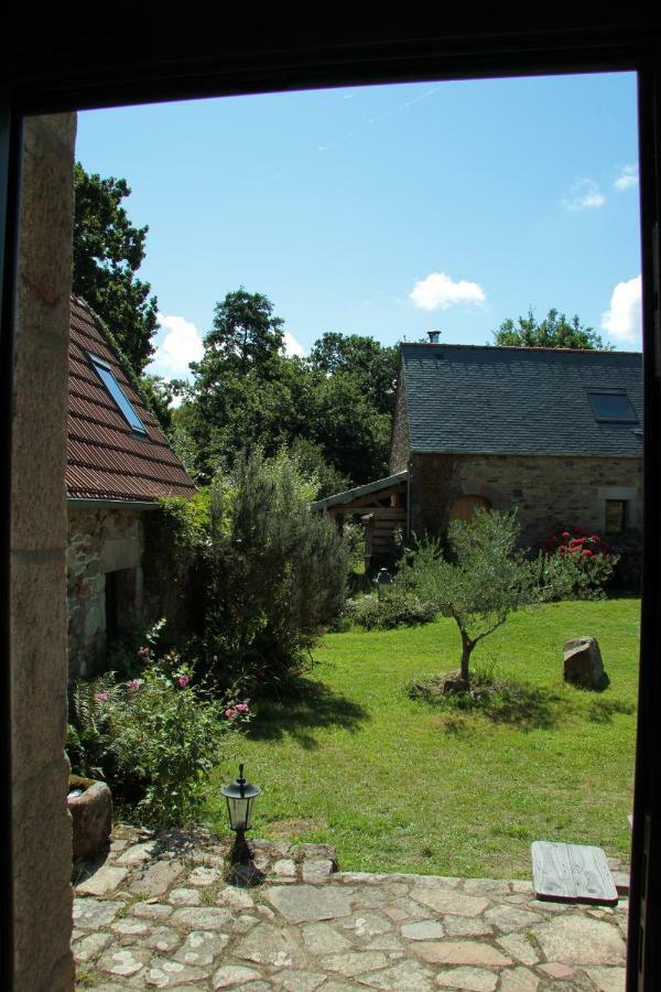 La Ferme Des Daims Villa Saint-Quay-Perros Exterior photo